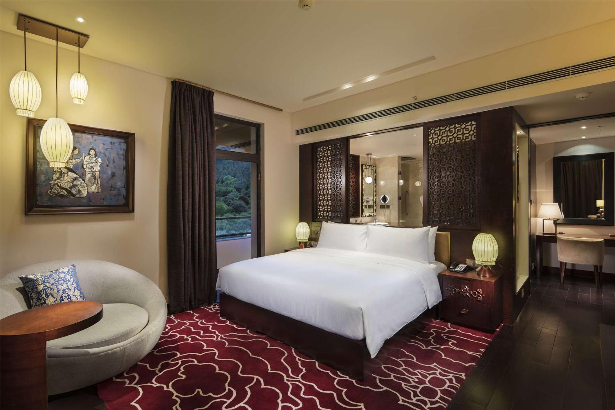 Hilton Linzhi Resort Nyingchi Exterior photo